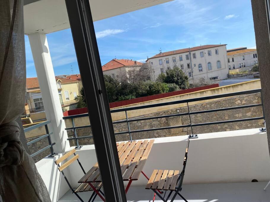 Apartmán Cosy T3 Gare Terrasse + Parking Sète Exteriér fotografie