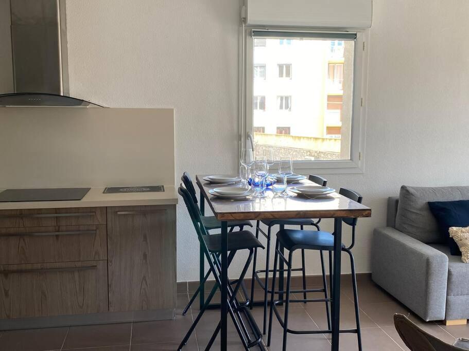 Apartmán Cosy T3 Gare Terrasse + Parking Sète Exteriér fotografie